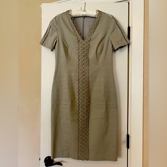 Elie Tehari Tan short sleeve dress. - Picture 1 of 3